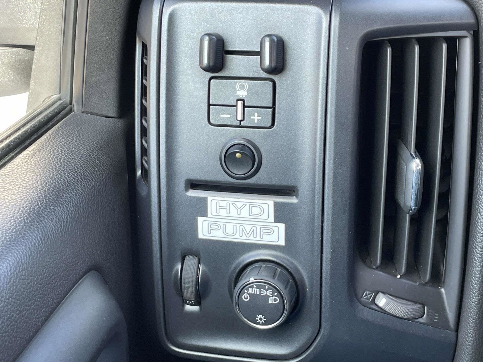 2016 GMC Sierra 3500 HD Chassis Cab Base