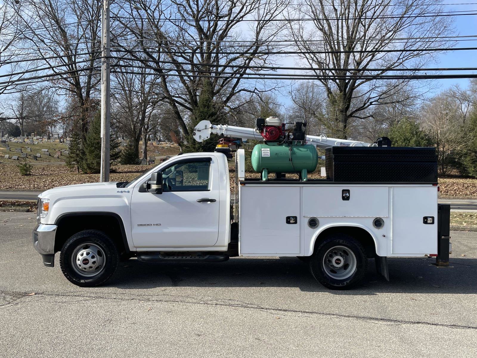 2016 GMC Sierra 3500 HD Chassis Cab Base