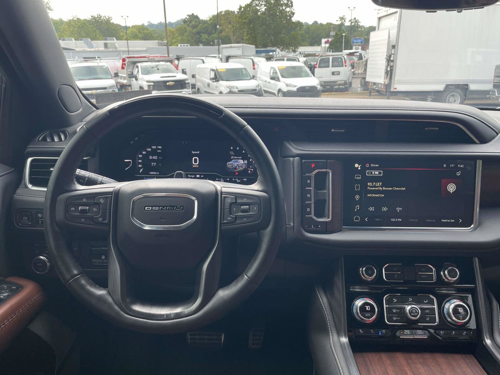 2023 GMC Yukon Denali Ultimate