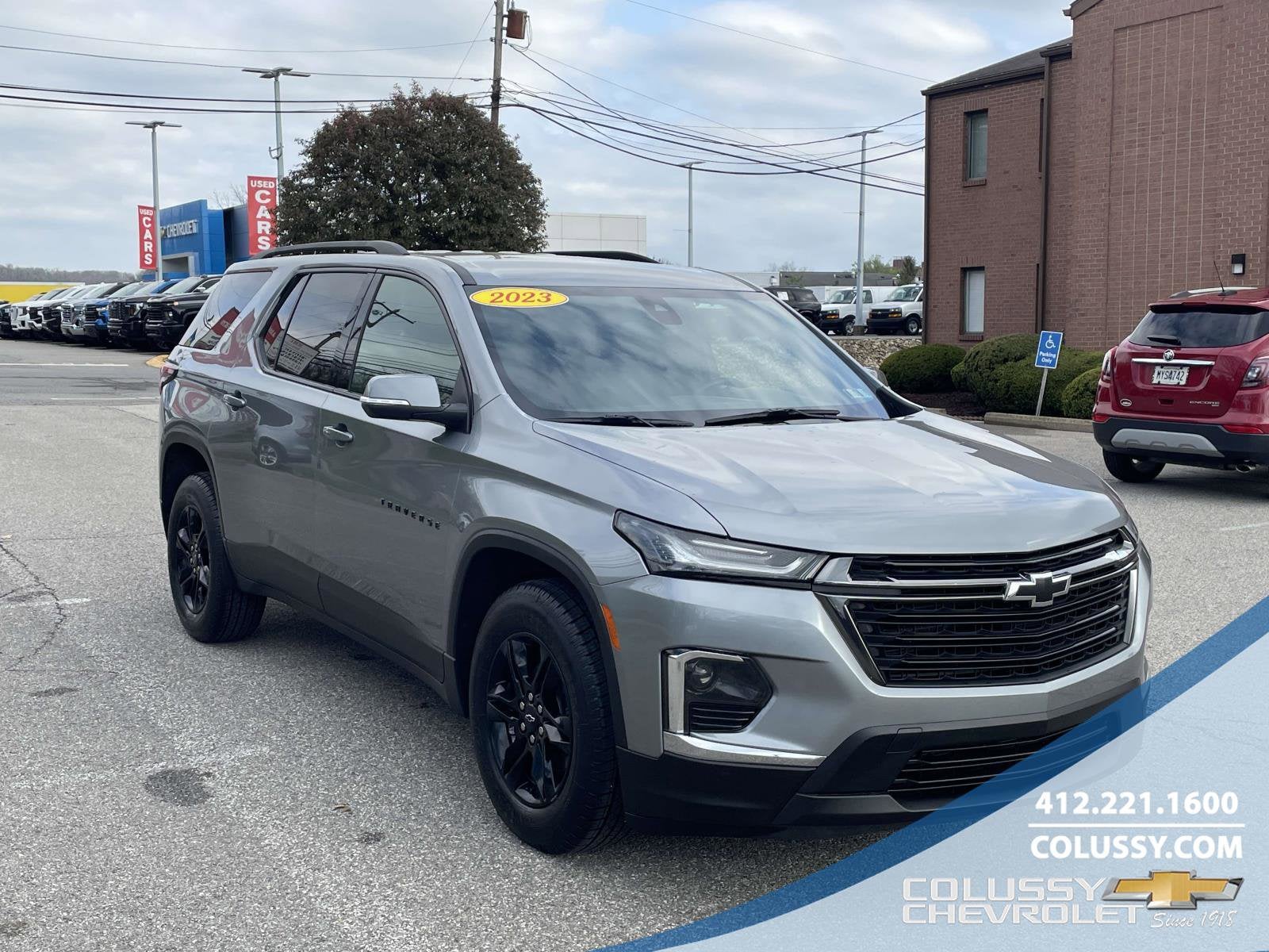 2023 Chevrolet Traverse LT Cloth