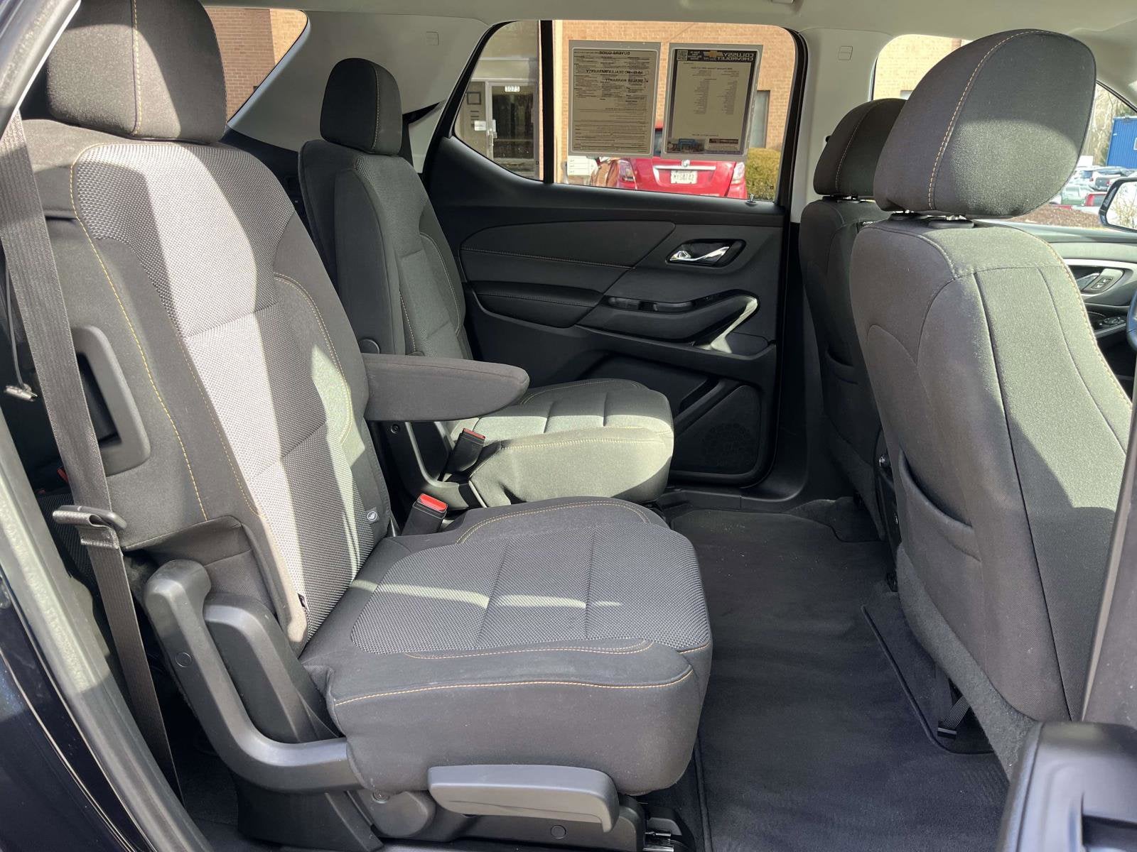 2020 Chevrolet Traverse LT Cloth