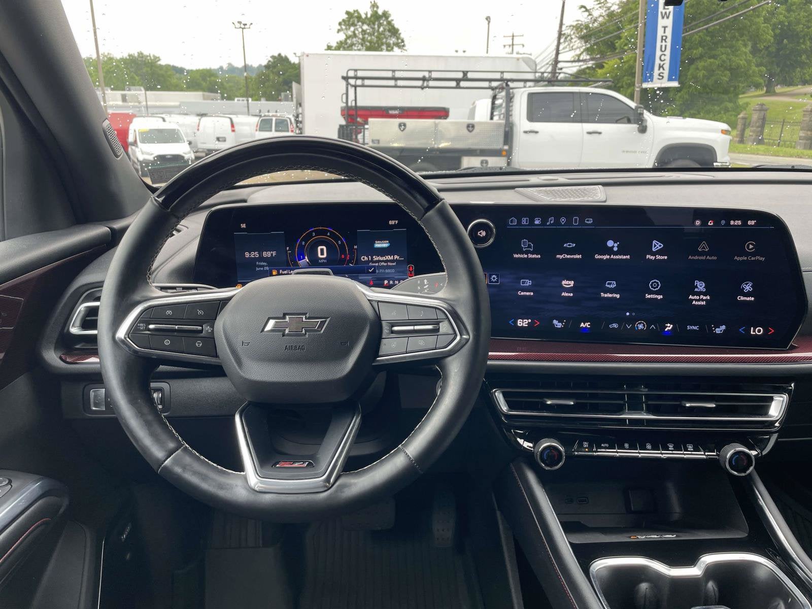 2025 Chevrolet Traverse Z71