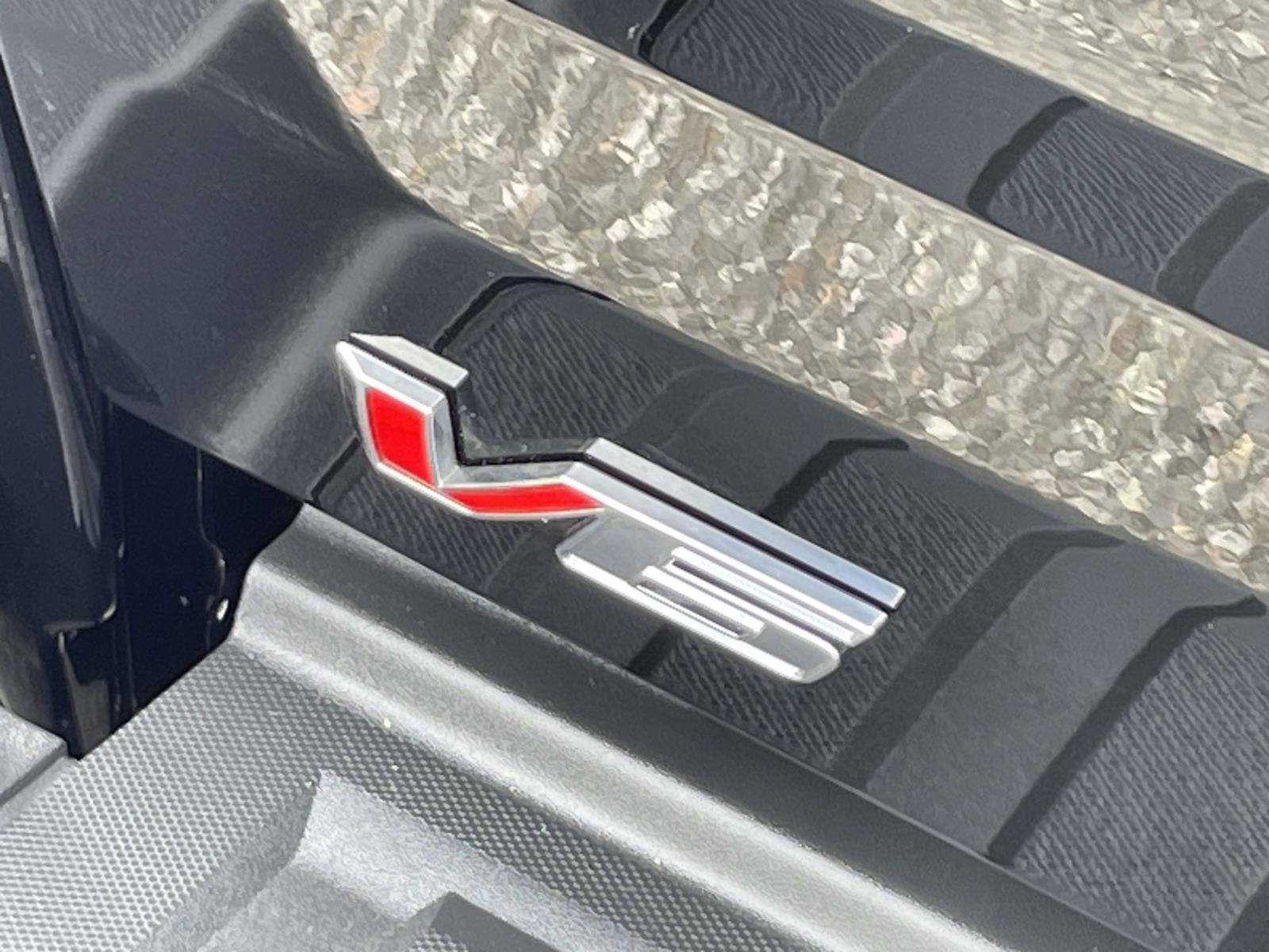 2022 GMC Canyon AT4 - Leather