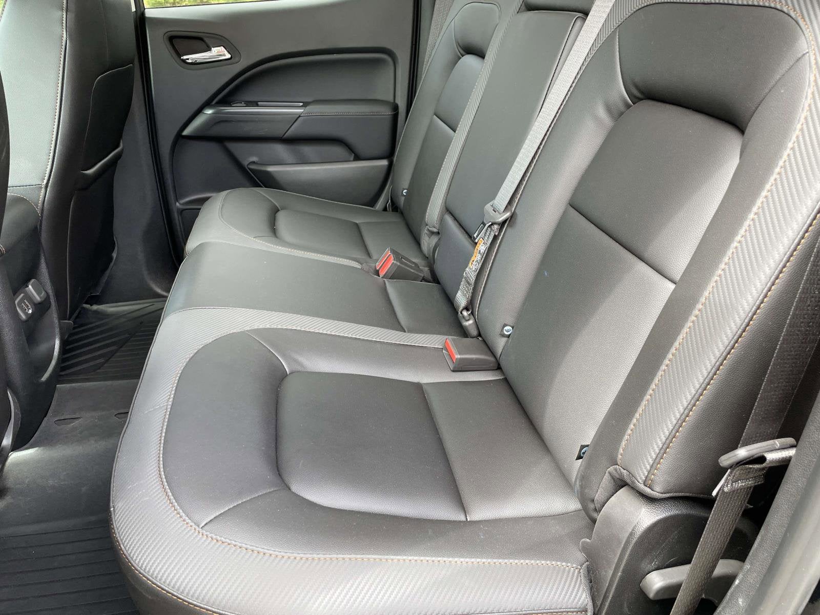 2022 GMC Canyon AT4 - Leather