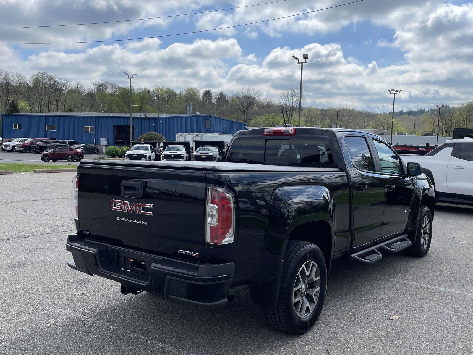 2022 GMC Canyon AT4 - Leather
