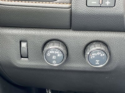2022 GMC Canyon AT4 - Leather