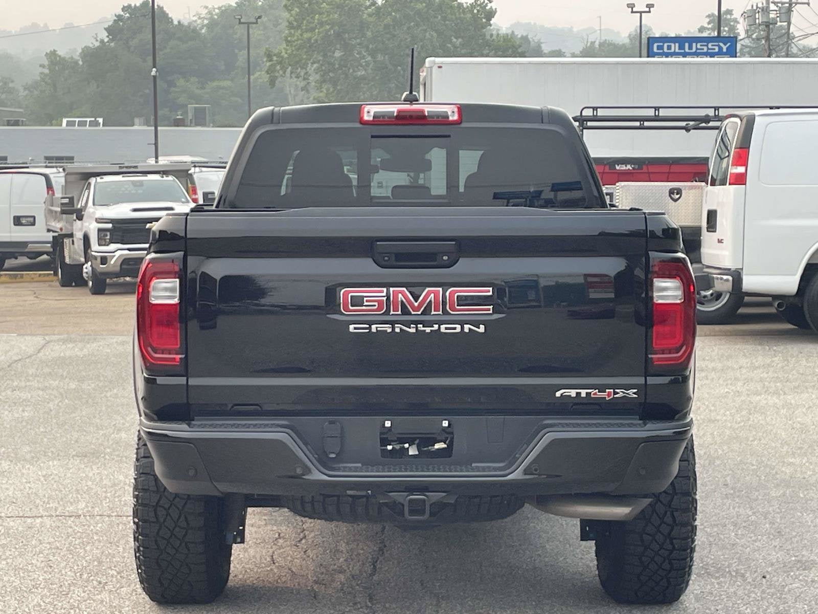 2024 GMC Canyon AT4X