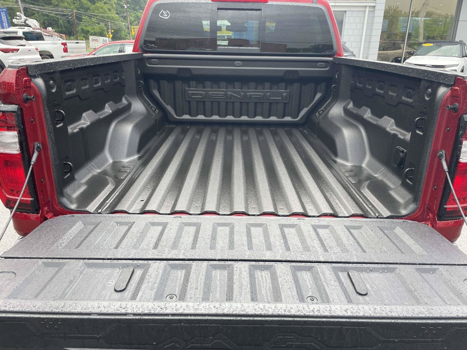 2024 GMC Canyon Denali