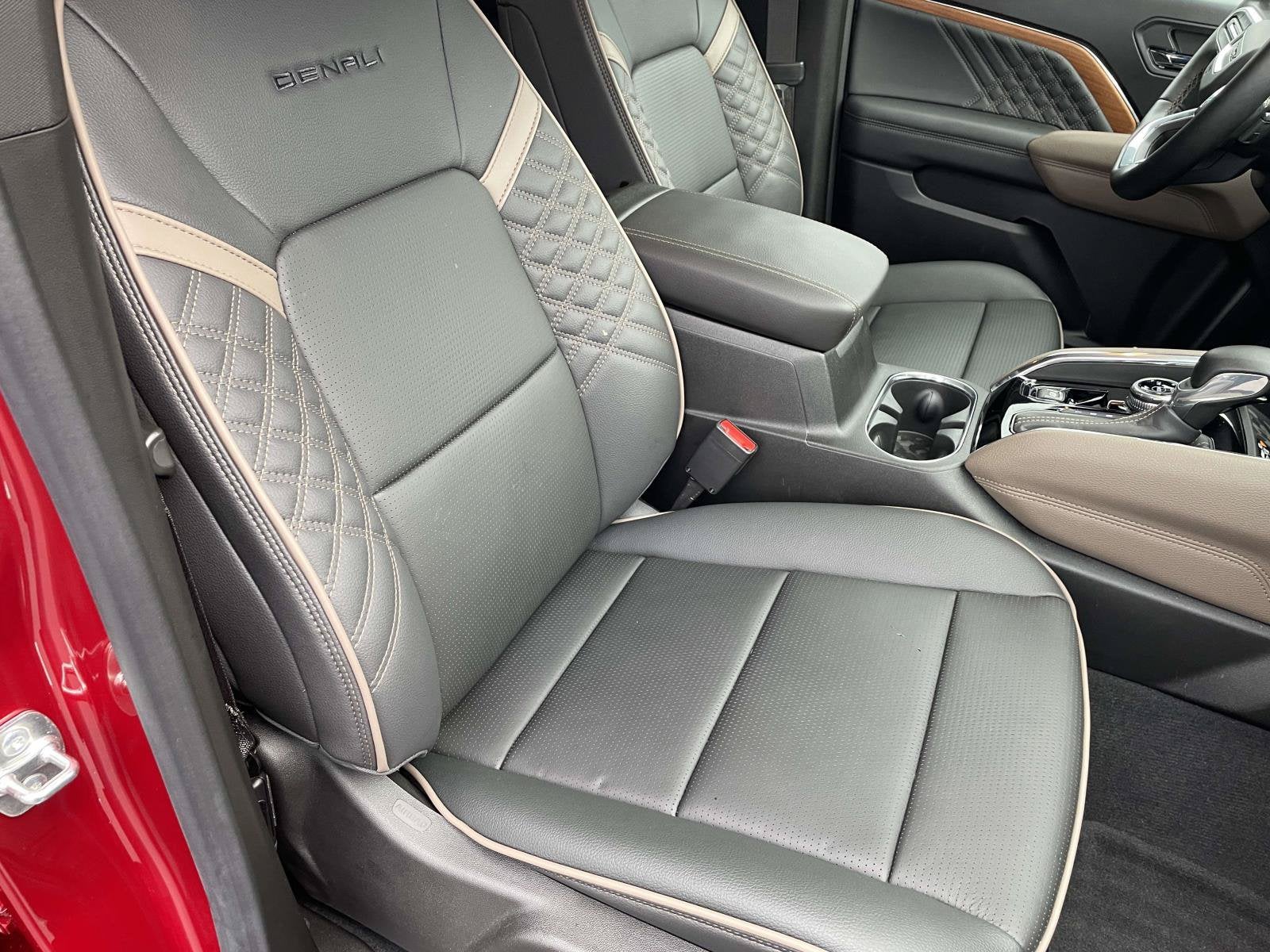 2024 GMC Canyon Denali