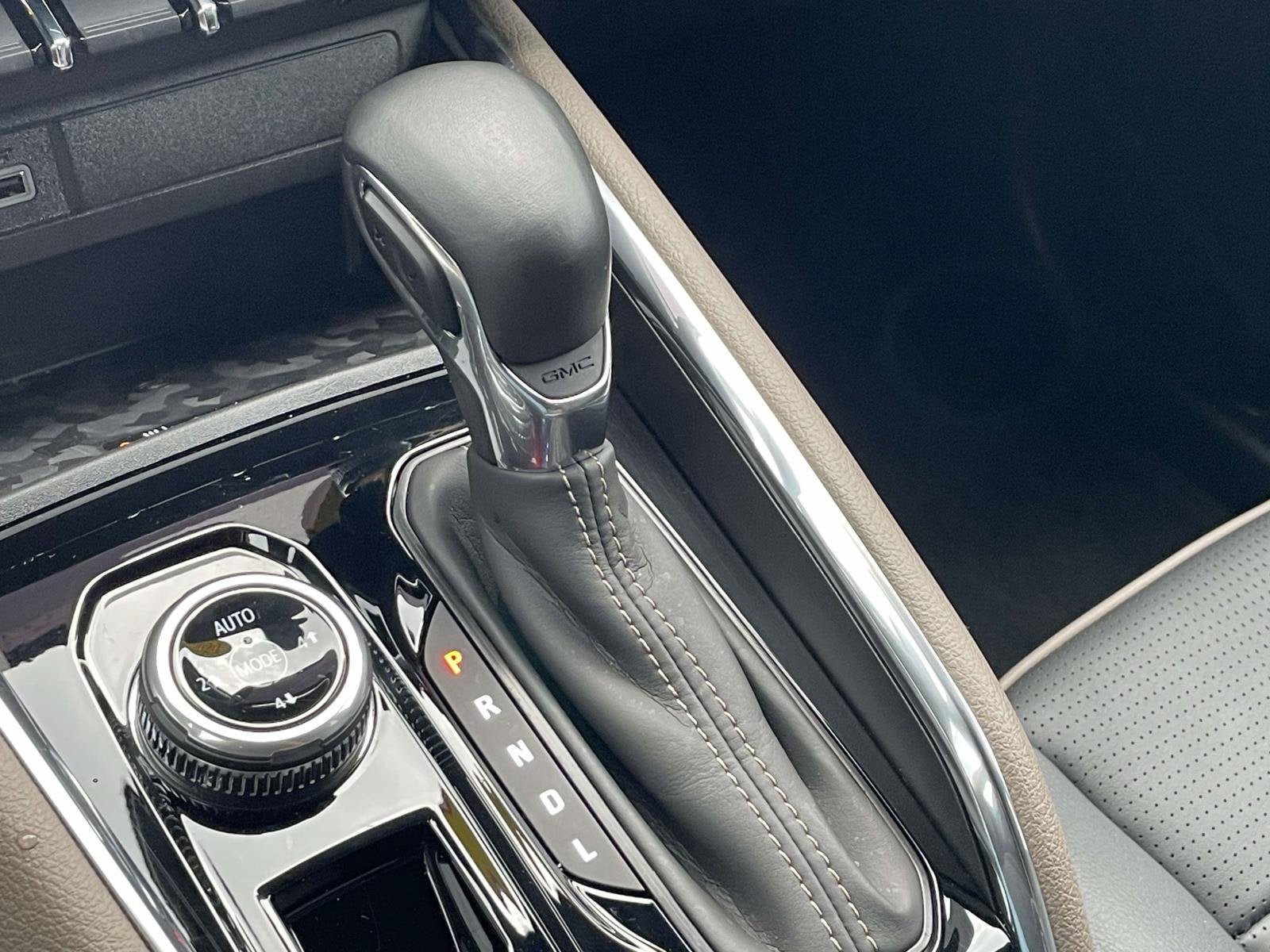 2024 GMC Canyon Denali