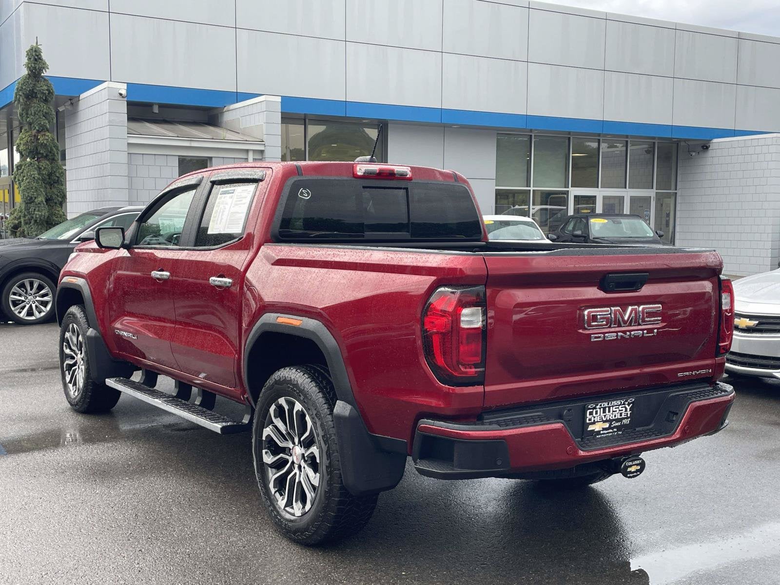 2024 GMC Canyon Denali