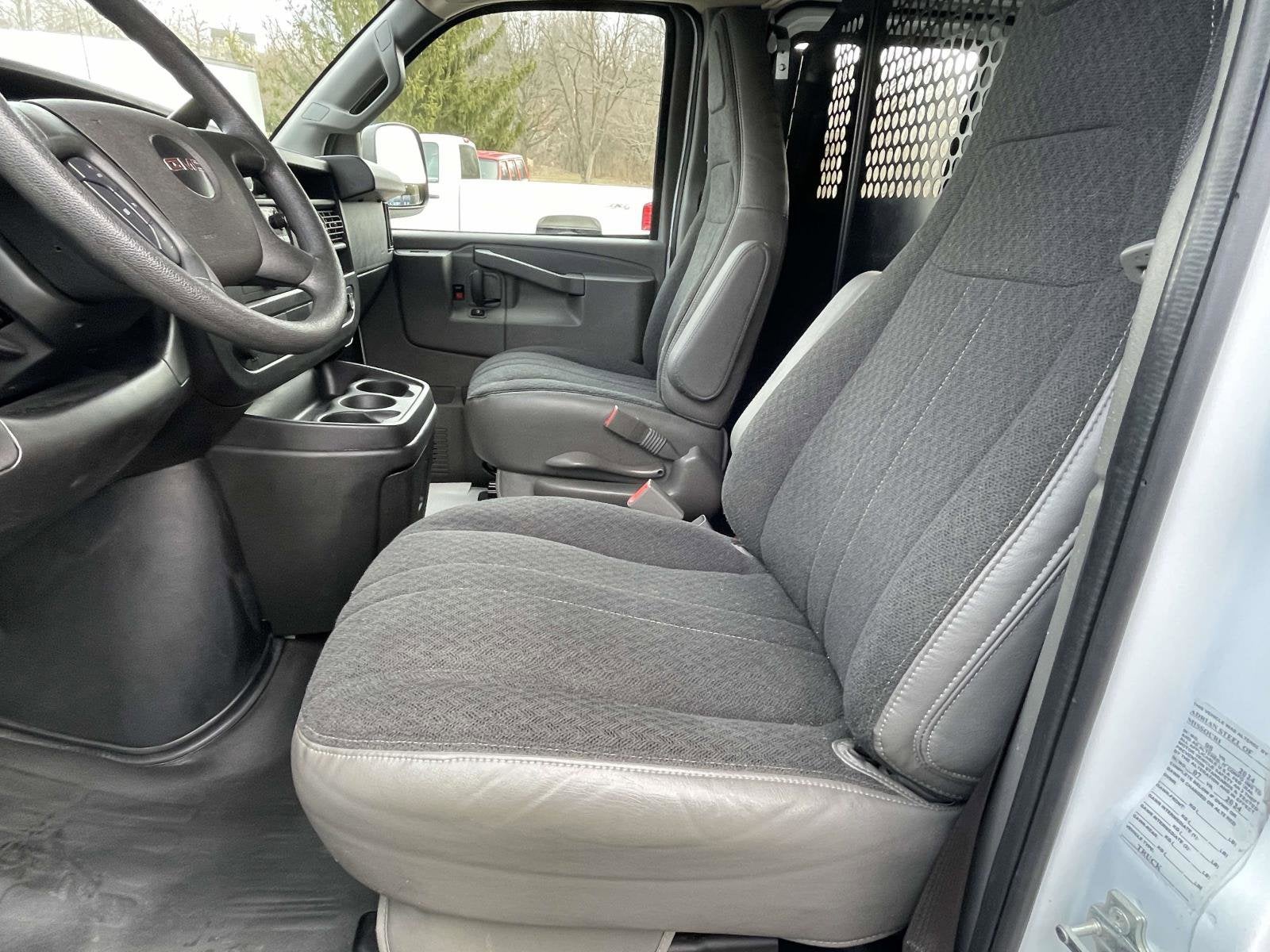 2024 GMC Savana Cargo 2500 Work Van