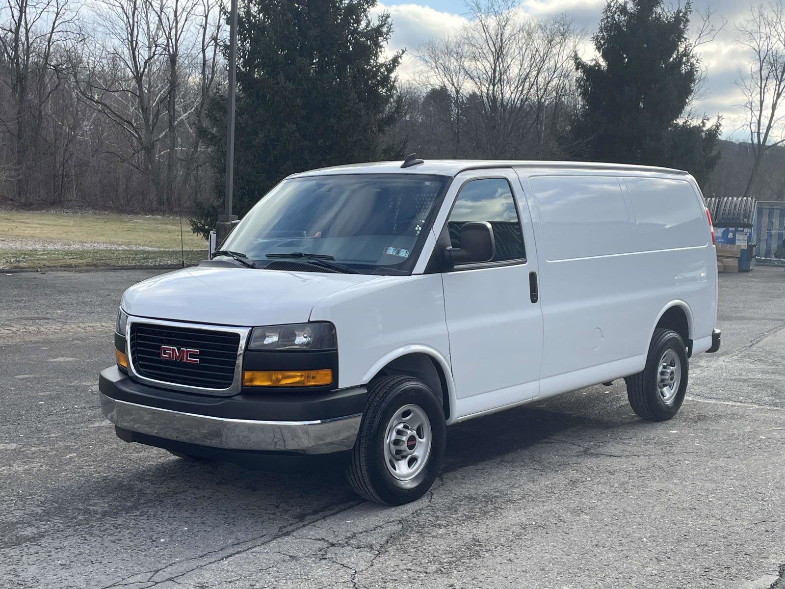 2024 GMC Savana Cargo 2500 Work Van