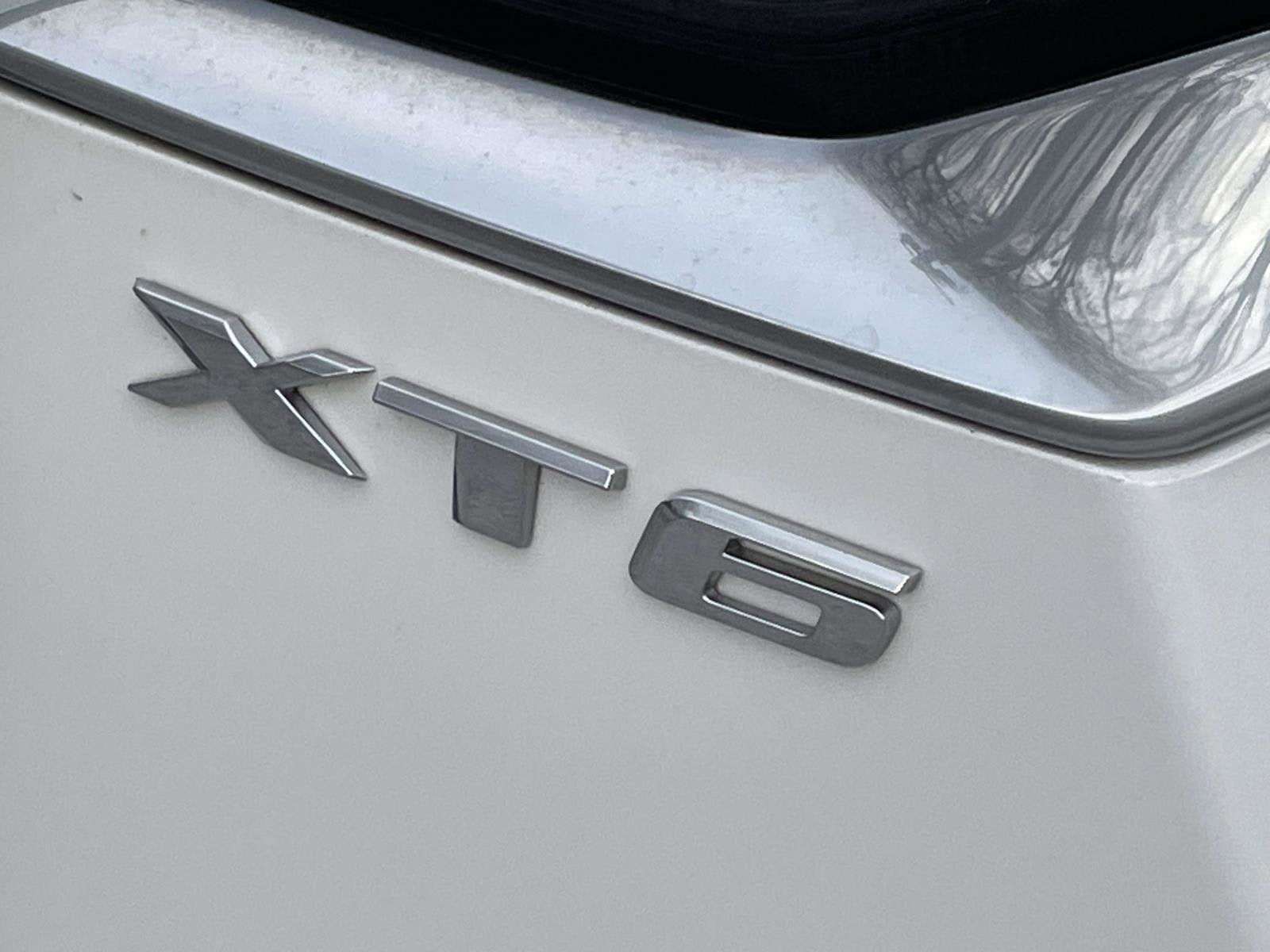 2020 Cadillac XT6 Sport