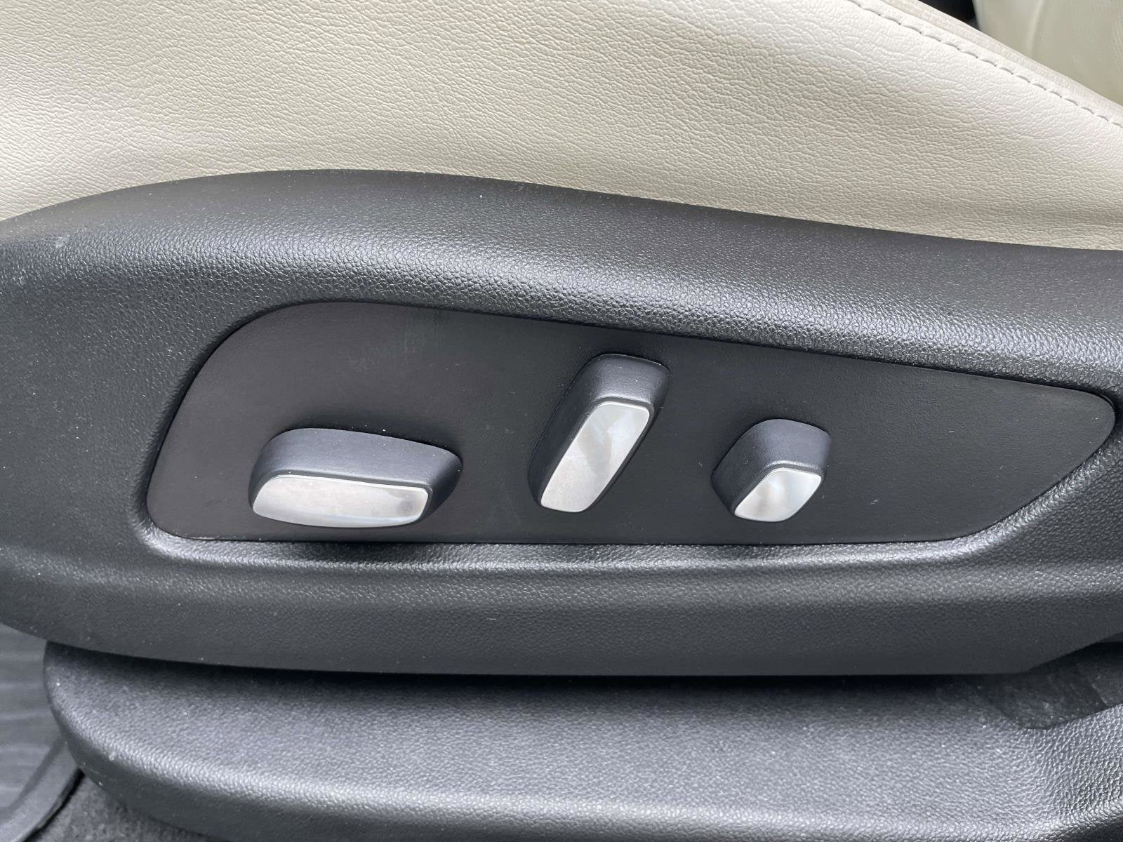 2020 Cadillac XT6 Sport