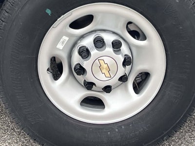 2025 Chevrolet Express Cutaway 3500 1WT