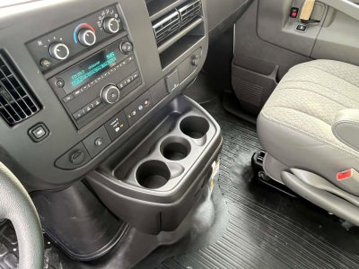 2025 Chevrolet Express Cutaway 3500 1WT