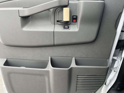 2025 Chevrolet Express Cutaway 3500 1WT