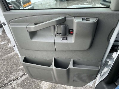 2026 Chevrolet Express Cutaway 3500 1WT