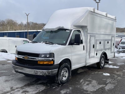 2026 Chevrolet Express Cutaway 3500 1WT