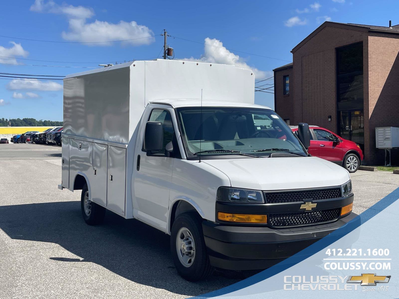 2026 Chevrolet Express Cutaway 3500 1WT