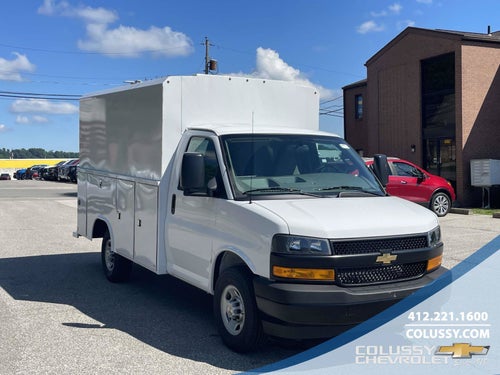 2026 Chevrolet Express Cutaway 3500 1WT