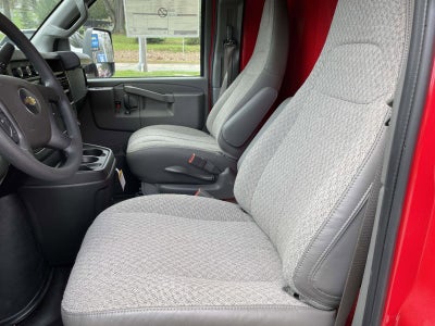 2026 Chevrolet Express Cutaway 3500 1WT