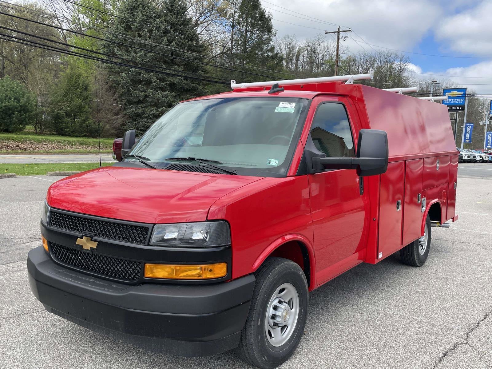 2026 Chevrolet Express Cutaway 3500 1WT