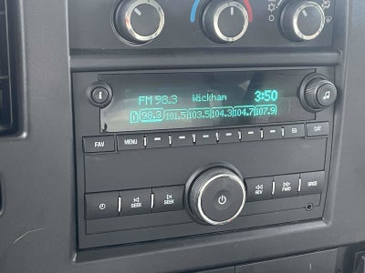 2026 Chevrolet Express Cutaway 3500 1WT