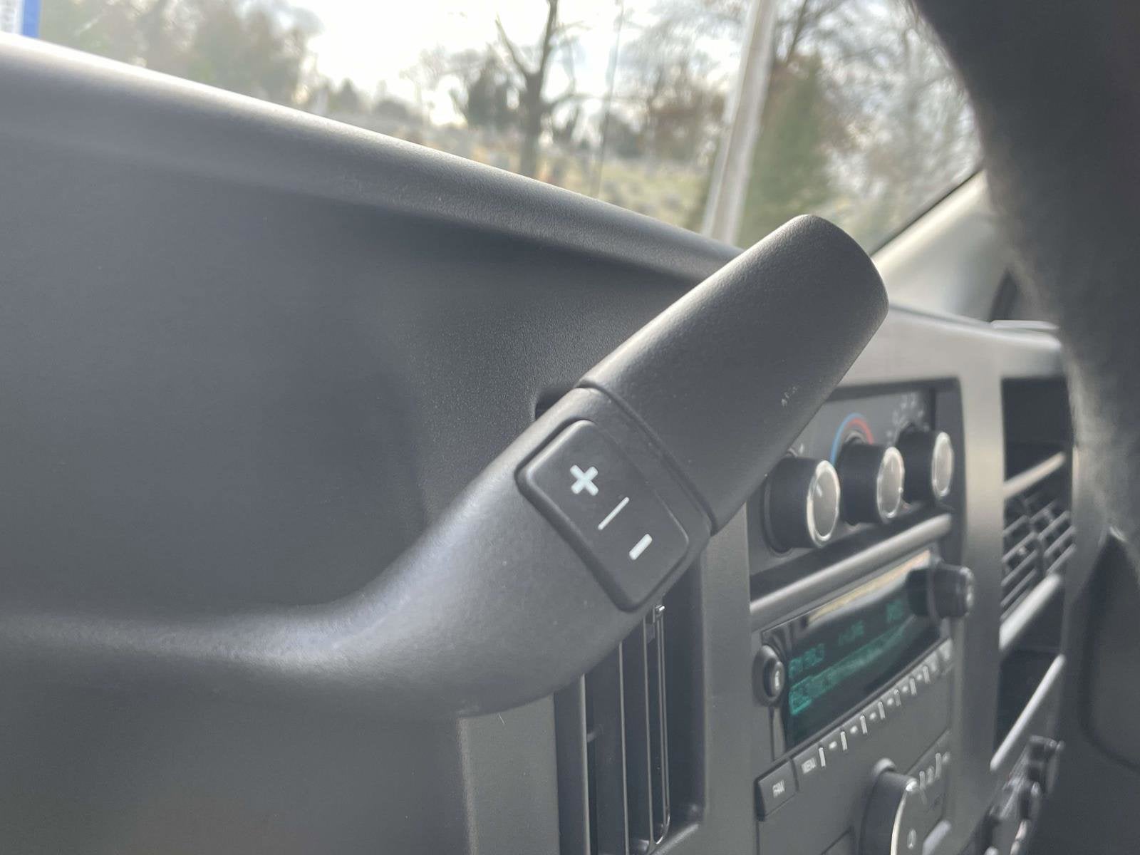 2026 Chevrolet Express Cutaway 3500 1WT