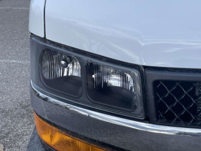 2026 Chevrolet Express Cutaway 3500 1WT