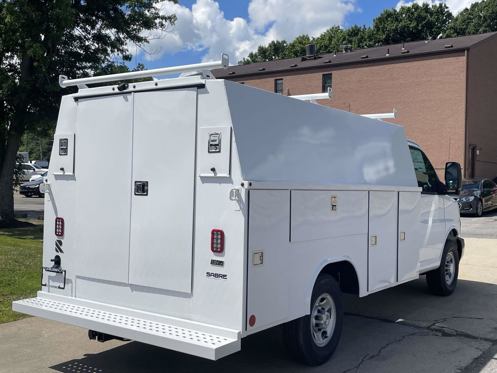 2026 Chevrolet Express Cutaway 3500 1WT