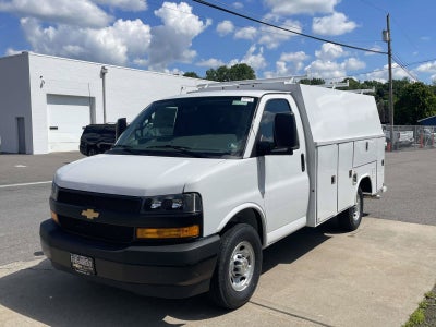 2026 Chevrolet Express Cutaway 3500 1WT