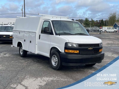 2025 Chevrolet Express Cutaway 3500 1WT