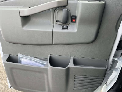 2025 Chevrolet Express Cutaway 3500 1WT