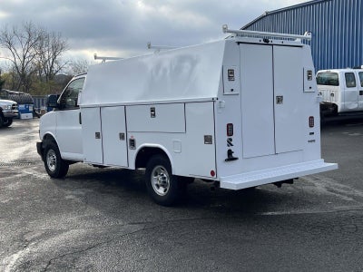 2025 Chevrolet Express Cutaway 3500 1WT