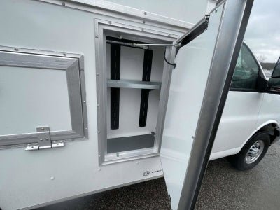 2026 Chevrolet Express Cutaway 3500 1WT