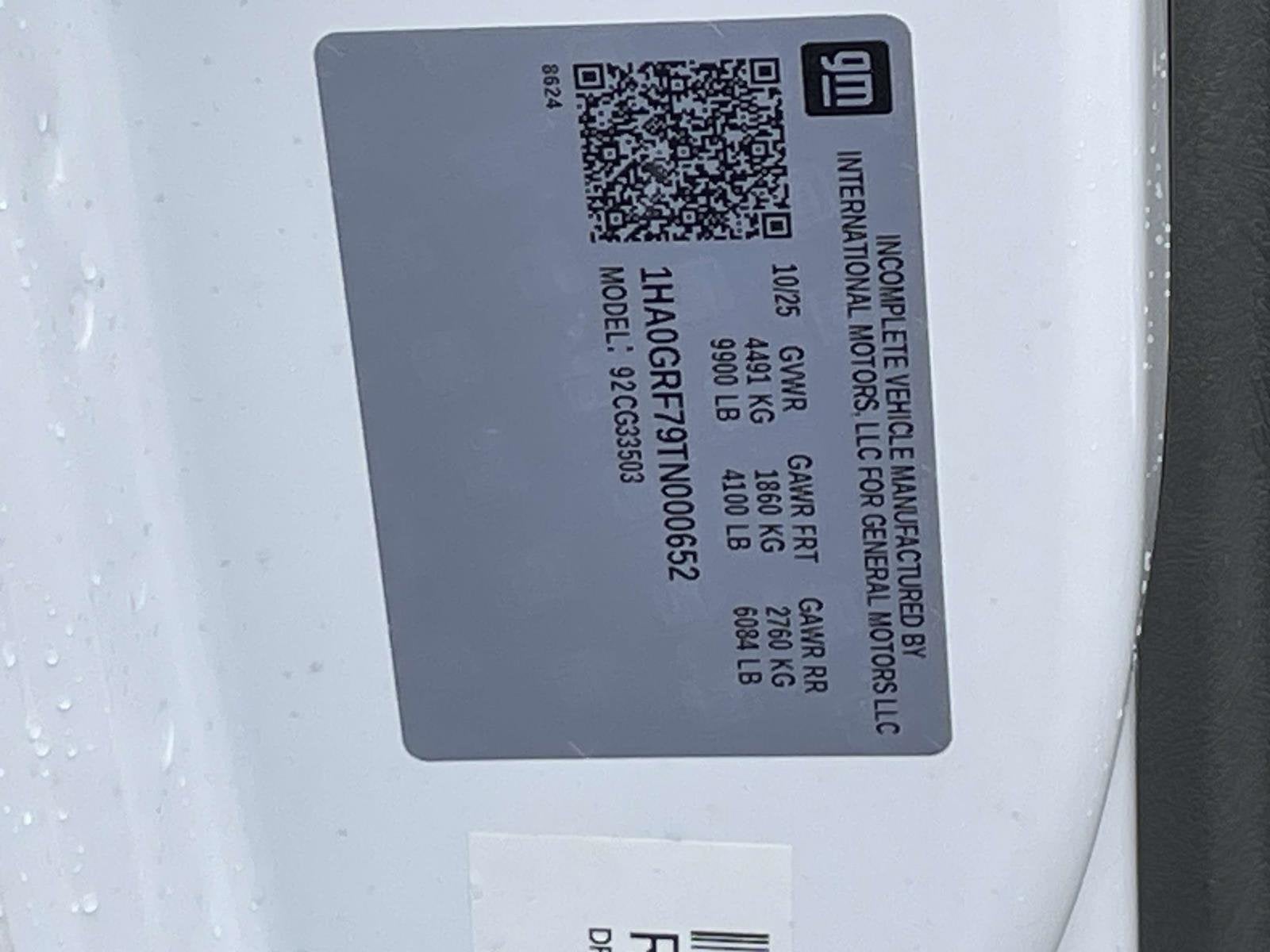 2026 Chevrolet Express Cutaway 3500 1WT