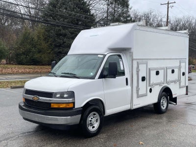 2026 Chevrolet Express Cutaway 3500 1WT