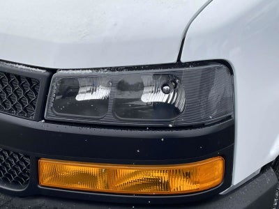 2026 Chevrolet Express Cutaway 3500 1WT