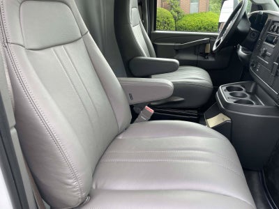 2026 Chevrolet Express Cutaway 3500 1WT