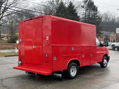2026 Chevrolet Express Cutaway 3500 1WT