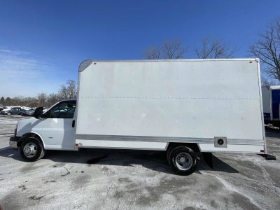 2024 Chevrolet Express Cutaway 3500 1WT