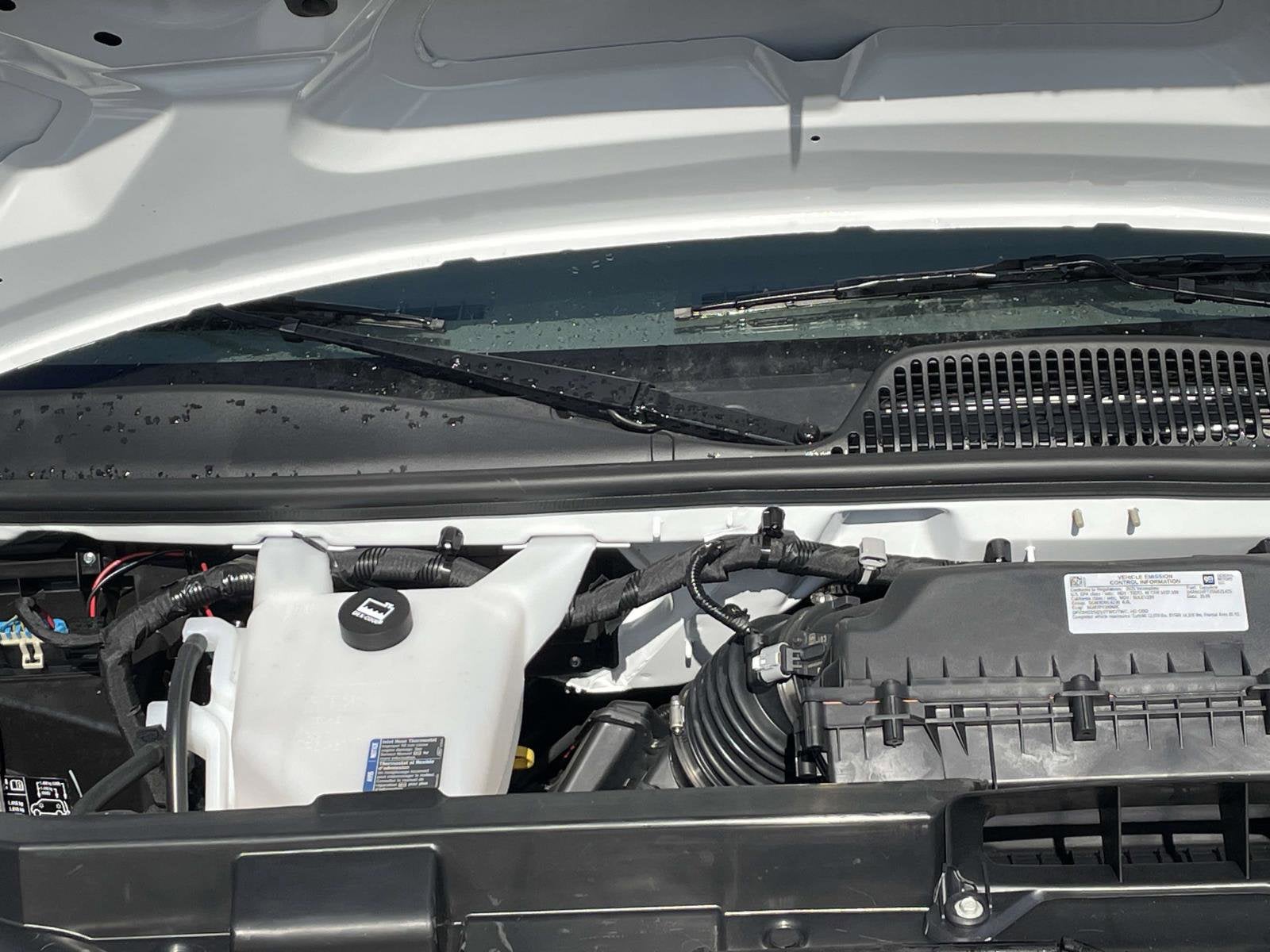 2025 Chevrolet Express Cutaway 4500 2WT