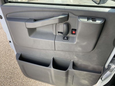 2025 Chevrolet Express Cutaway 4500 2WT