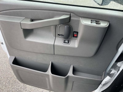 2025 Chevrolet Express Cutaway 4500 2WT