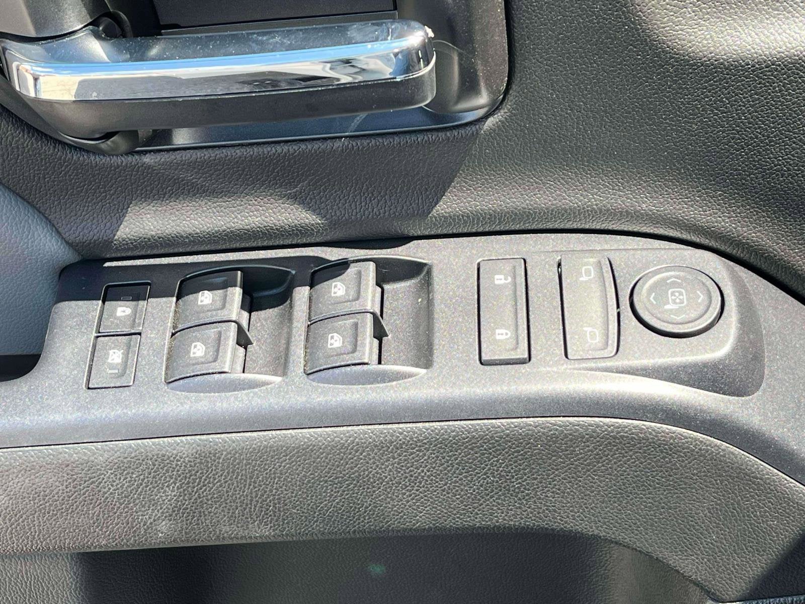 2024 Chevrolet Silverado 6500 HD Work Truck