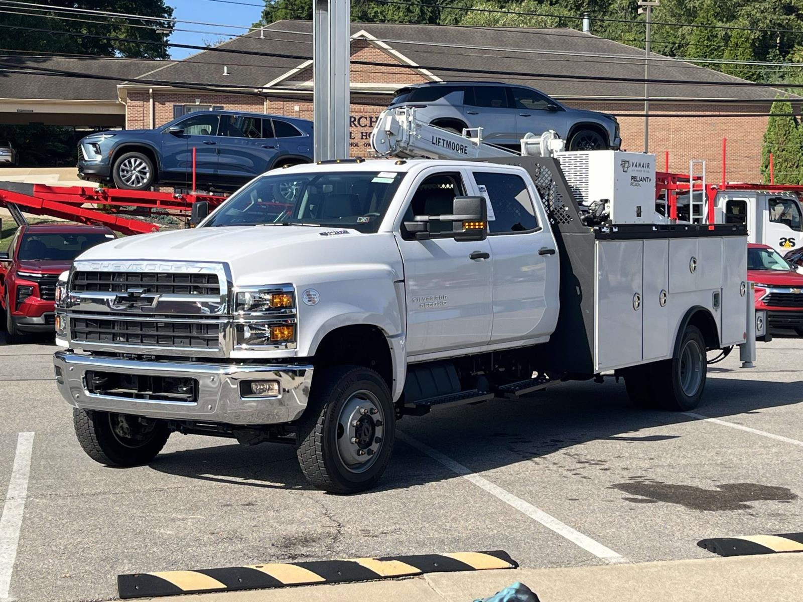 2024 Chevrolet Silverado 6500 HD Work Truck