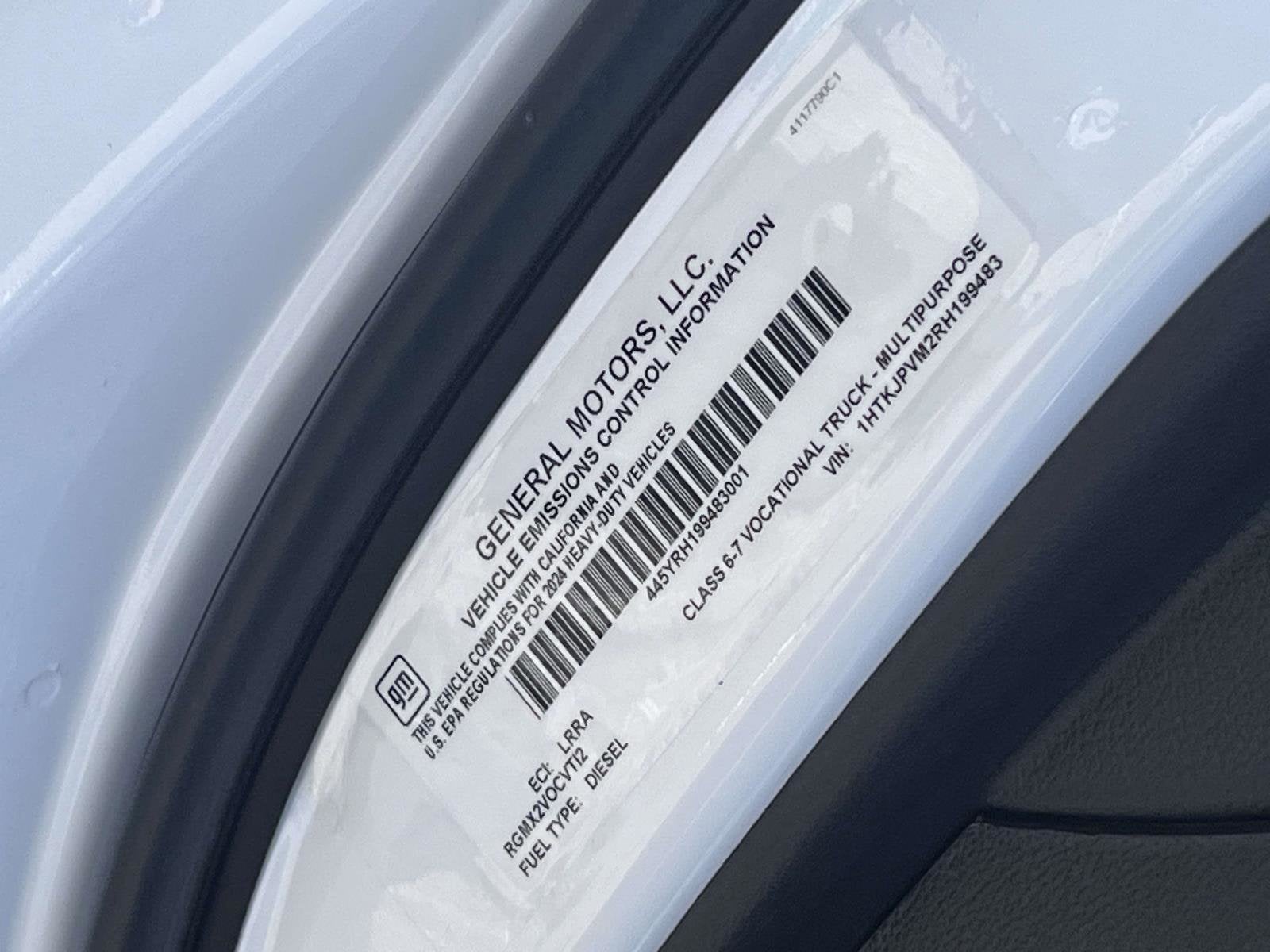 2024 Chevrolet Silverado 6500 HD Work Truck