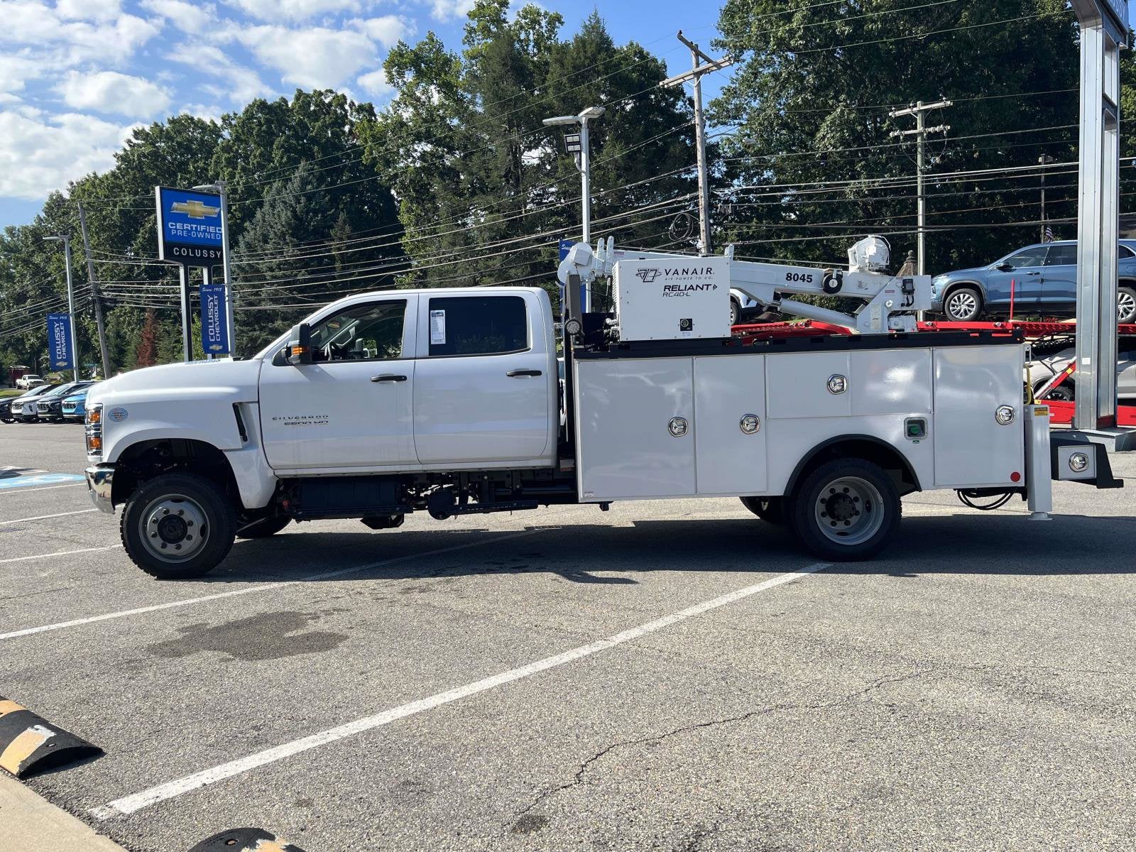 2024 Chevrolet Silverado 6500 HD Work Truck